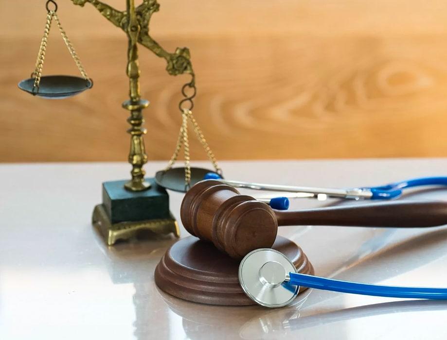 WHEN TO HIRE AN ATTORNEY?